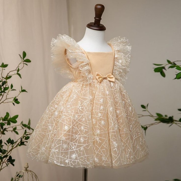 Style Your Kid To Standout